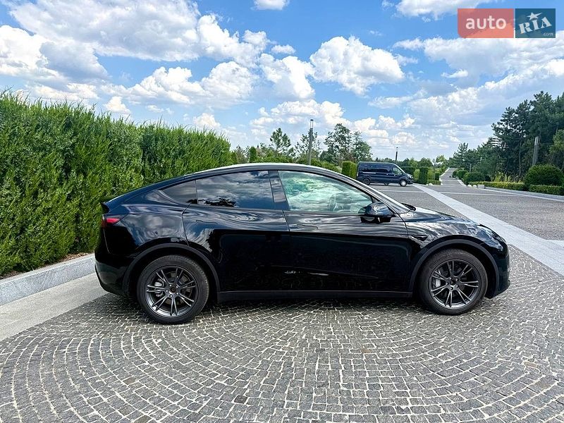 Внедорожник / Кроссовер Tesla Model Y 2024 в Днепре фото 4 Внедорожник / Кроссовер Tesla Model Y 2024 в Днепре