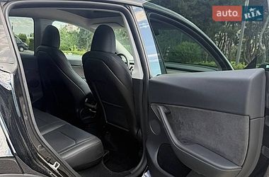 Внедорожник / Кроссовер Tesla Model Y 2024 в Днепре фото 14 Внедорожник / Кроссовер Tesla Model Y 2024 в Днепре