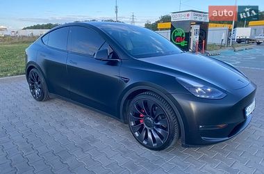 Позашляховик / Кросовер Tesla Model Y 2023 в Луцьку