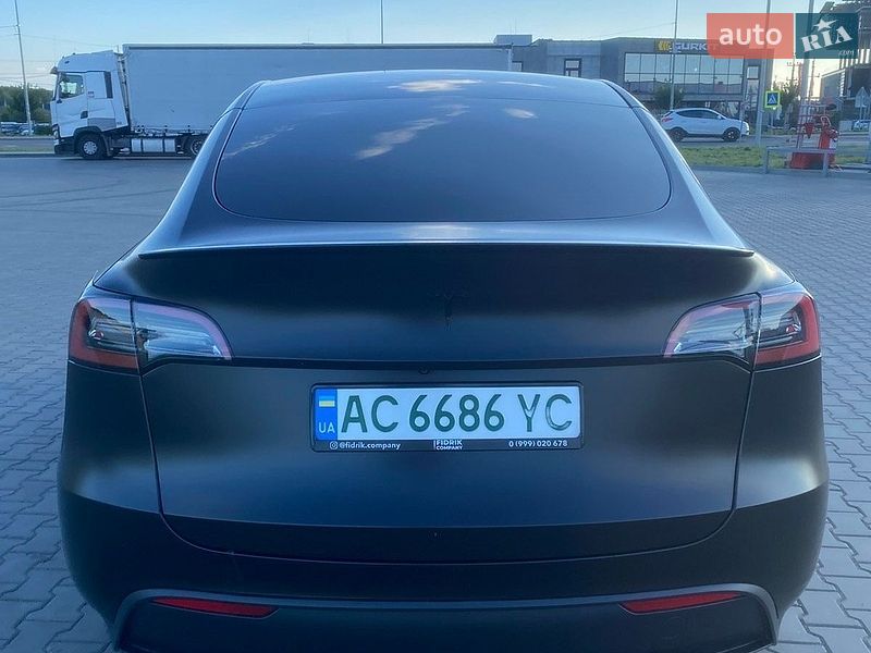 Позашляховик / Кросовер Tesla Model Y 2023 в Луцьку