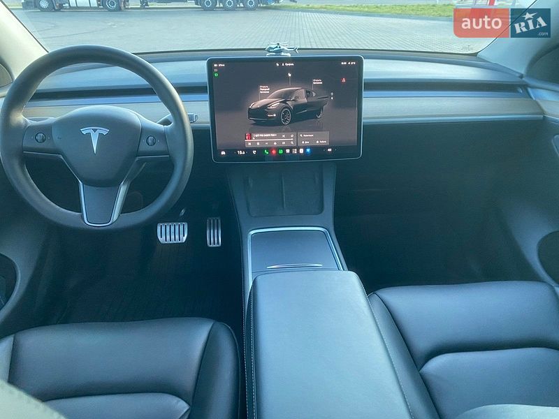 Позашляховик / Кросовер Tesla Model Y 2023 в Луцьку