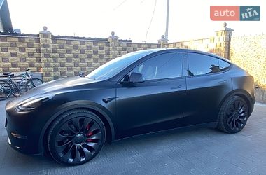 Позашляховик / Кросовер Tesla Model Y 2023 в Луцьку