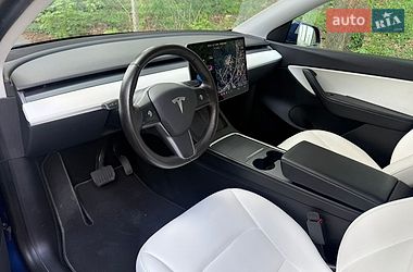 Позашляховик / Кросовер Tesla Model Y 2021 в Львові