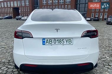 Позашляховик / Кросовер Tesla Model Y 2021 в Дніпрі