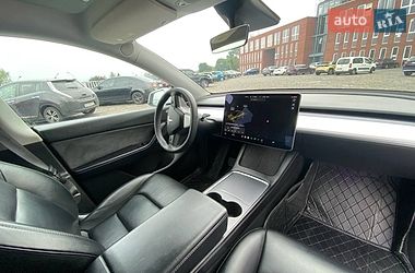 Позашляховик / Кросовер Tesla Model Y 2021 в Дніпрі