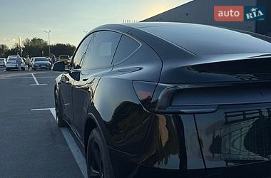 Внедорожник / Кроссовер Tesla Model Y 2025 в Ирпене