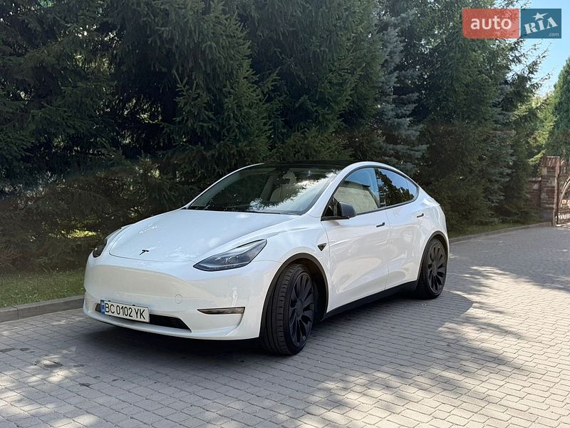 Внедорожник / Кроссовер Tesla Model Y 2022 в Городке
