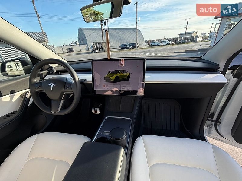 Внедорожник / Кроссовер Tesla Model Y 2022 в Городке