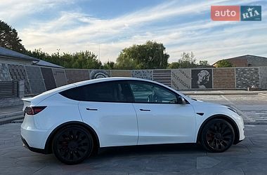 Внедорожник / Кроссовер Tesla Model Y 2022 в Городке