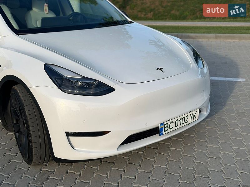 Внедорожник / Кроссовер Tesla Model Y 2022 в Городке
