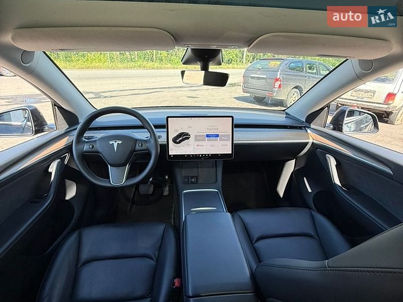 Позашляховик / Кросовер Tesla Model Y 2022 в Харкові
