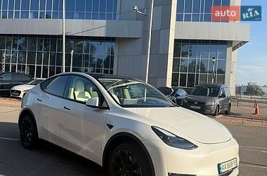 Внедорожник / Кроссовер Tesla Model Y 2023 в Киеве