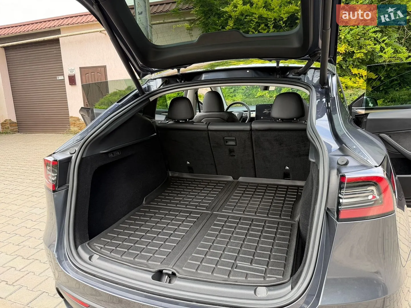 2023 Tesla Model Y - мініатюра 25