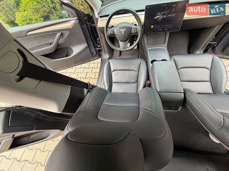 Позашляховик / Кросовер Tesla Model Y 2023 в Одесі