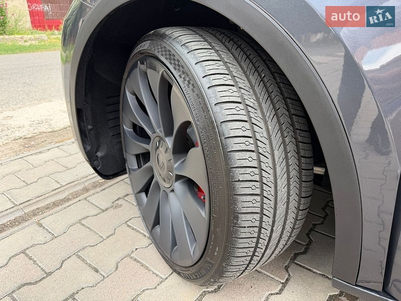 Позашляховик / Кросовер Tesla Model Y 2023 в Одесі