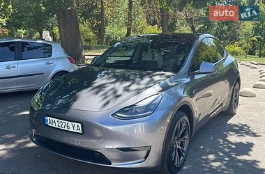 Позашляховик / Кросовер Tesla Model Y 2024 в Житомирі