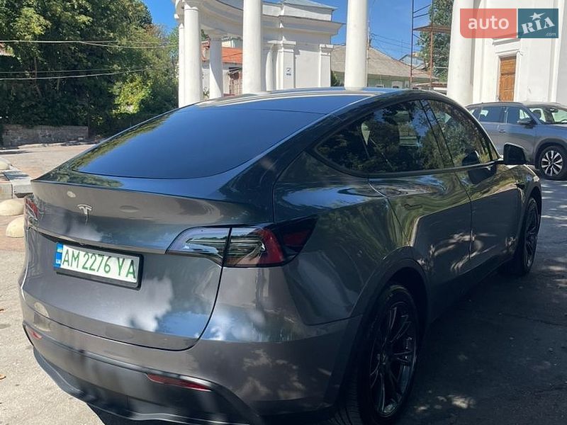 Позашляховик / Кросовер Tesla Model Y 2024 в Житомирі