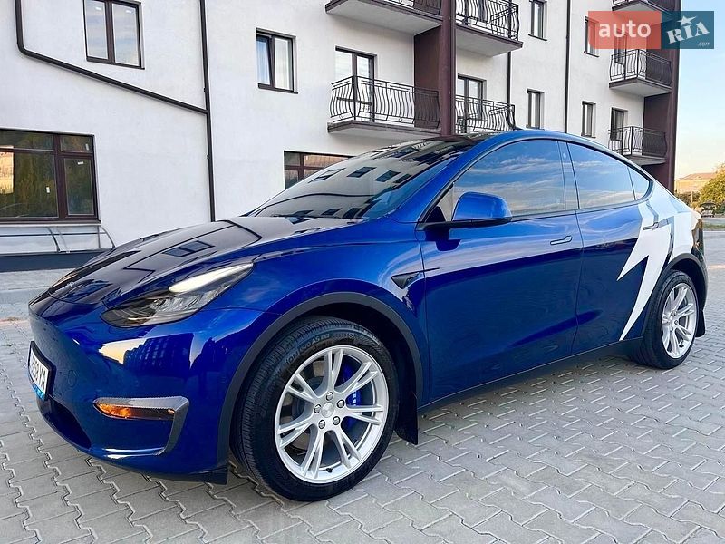 Внедорожник / Кроссовер Tesla Model Y 2021 в Кременце