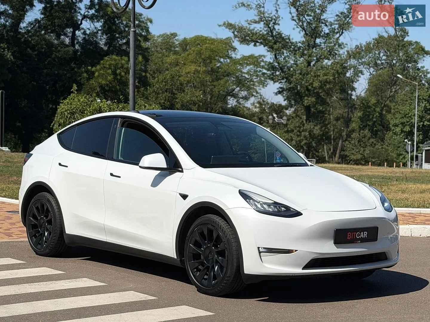 2023 Tesla Model Y - мініатюра 9