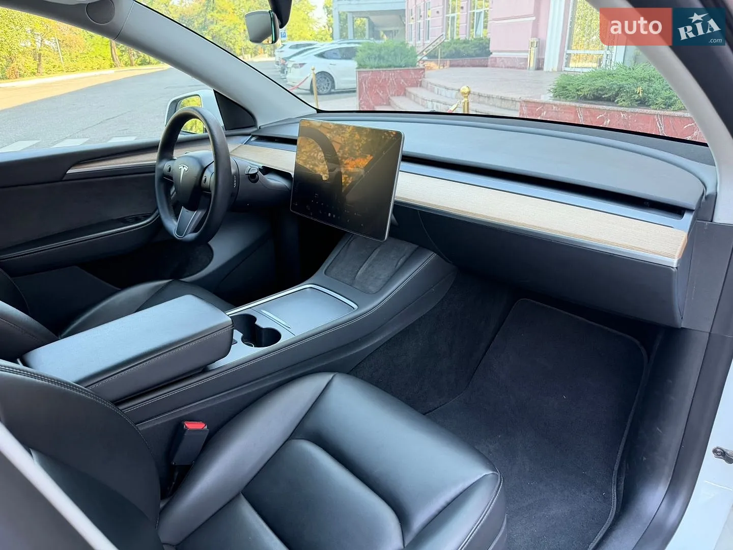2023 Tesla Model Y - мініатюра 31
