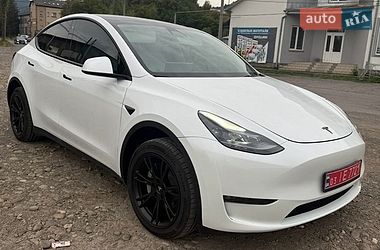 tesla model-y 2022 в Хуст от про продавца Ceргій tesla model-y 2022 в Хуст от профессионального продавца Ceргій