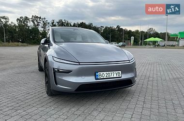 Внедорожник / Кроссовер Tesla Model Y 2025 в Радивилове