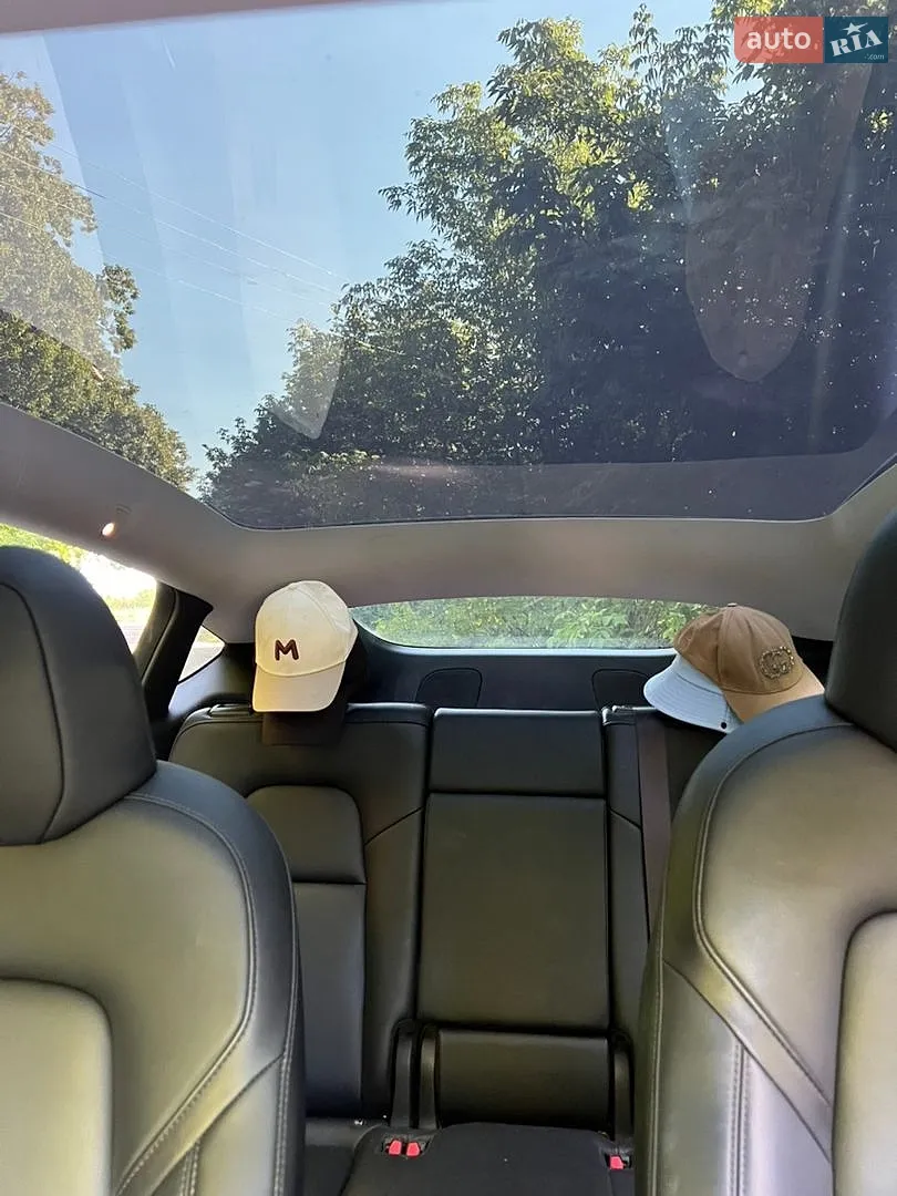 2022 Tesla Model Y - мініатюра 19