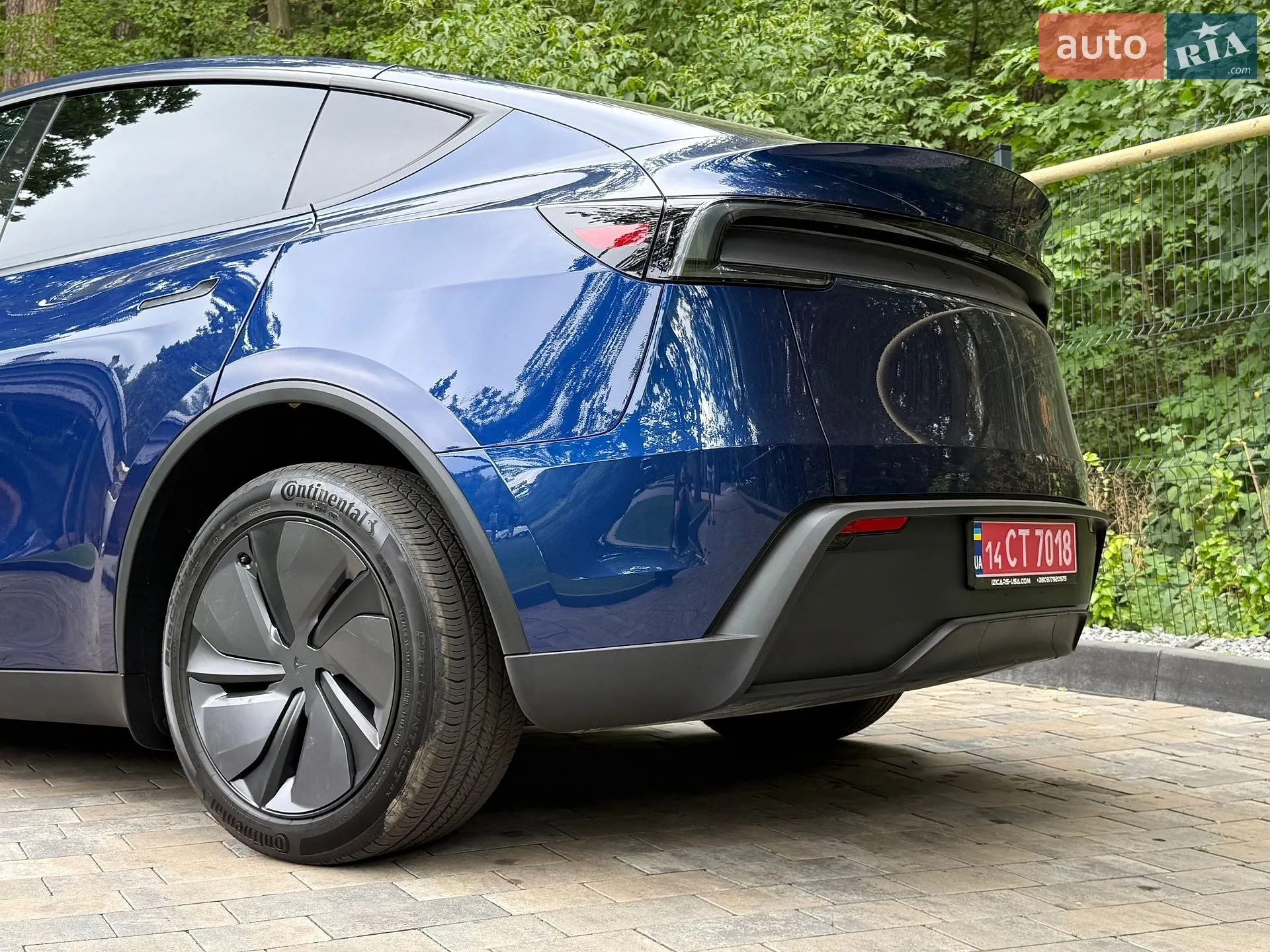 2025 Tesla Model Y - мініатюра 25