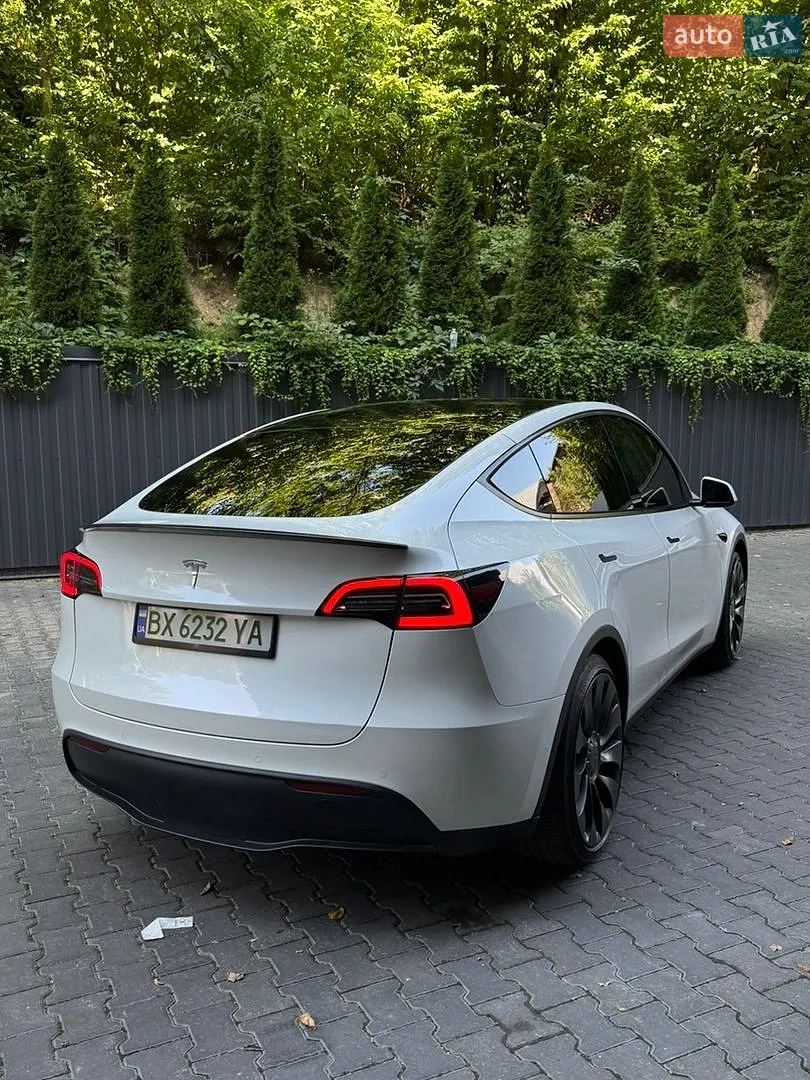 2022 Tesla Model Y - мініатюра 6