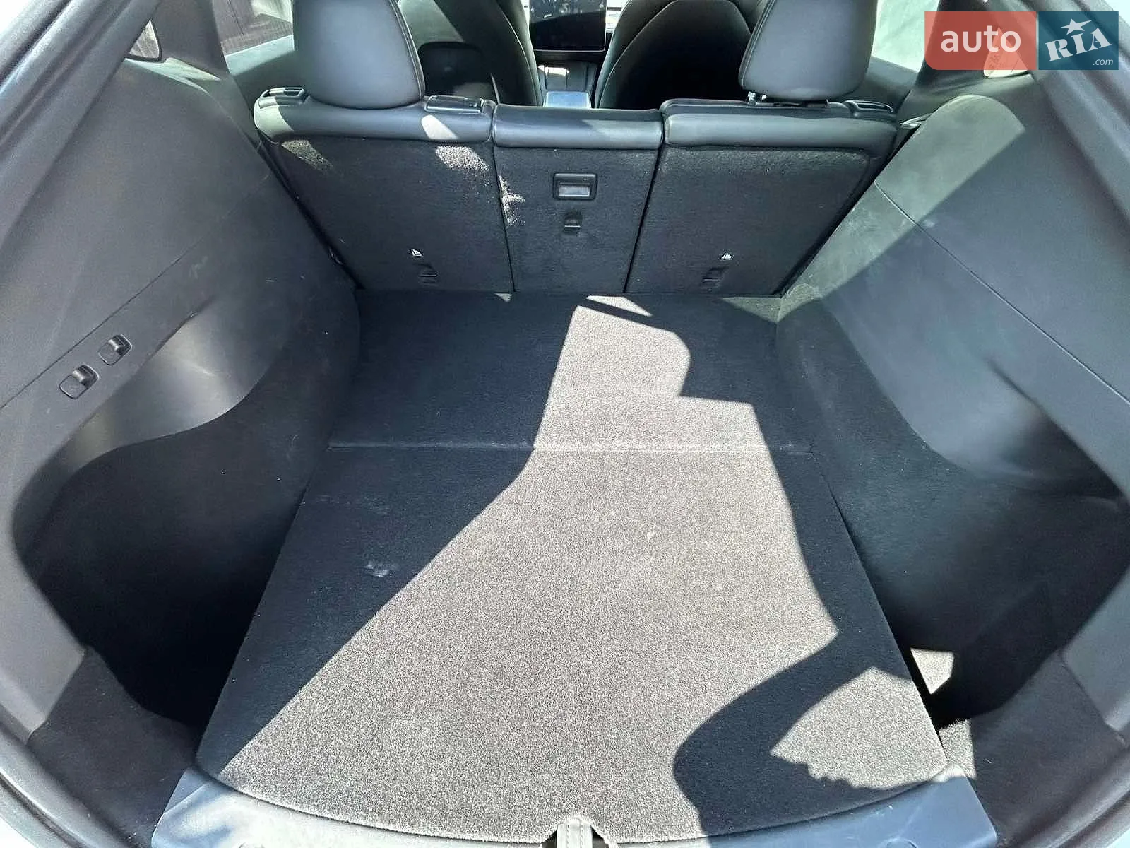 2021 Tesla Model Y - мініатюра 15