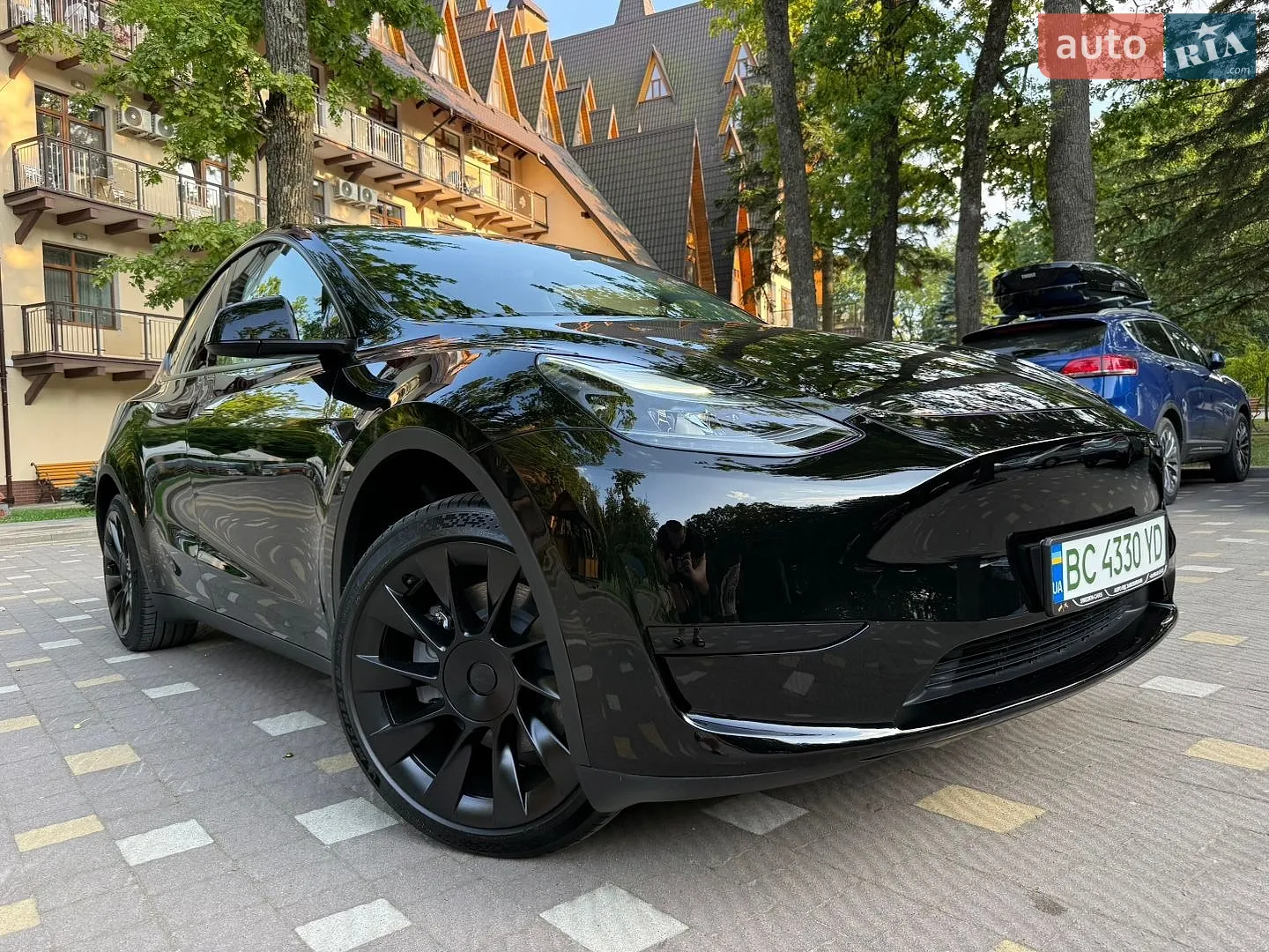 2024 Tesla Model Y - мініатюра 4