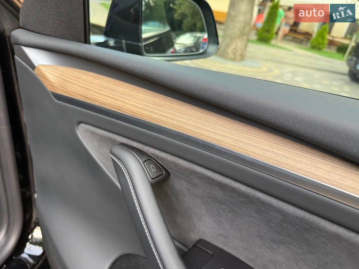 2024 Tesla Model Y - мініатюра 78