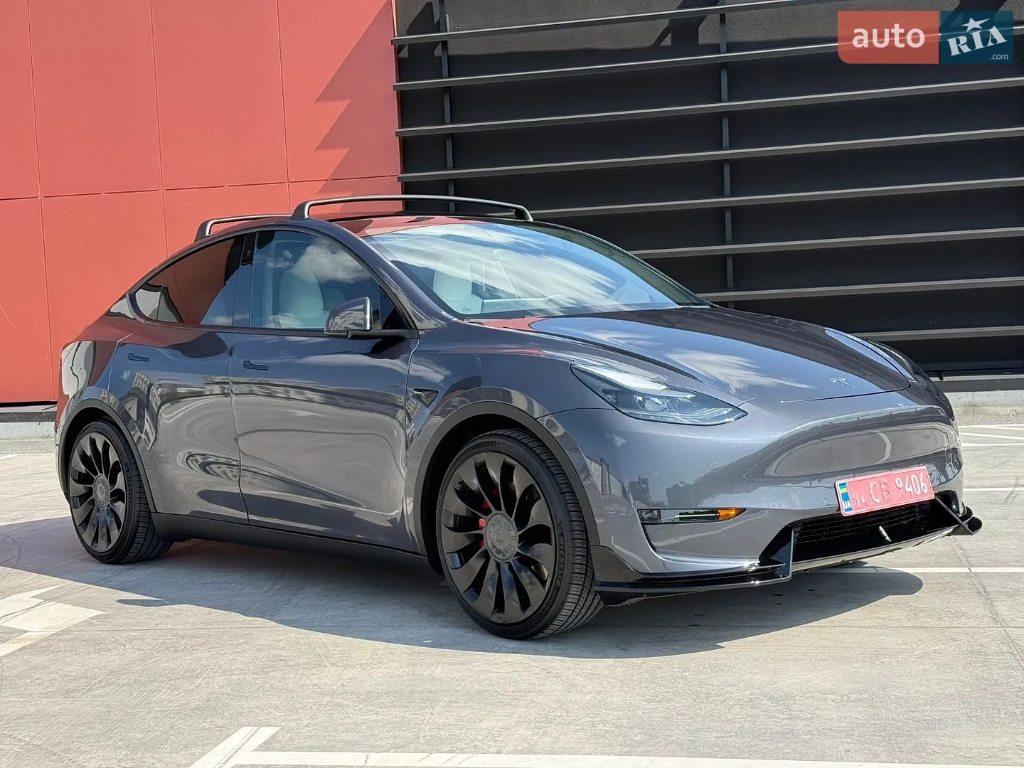 2022 Tesla Model Y - мініатюра 4