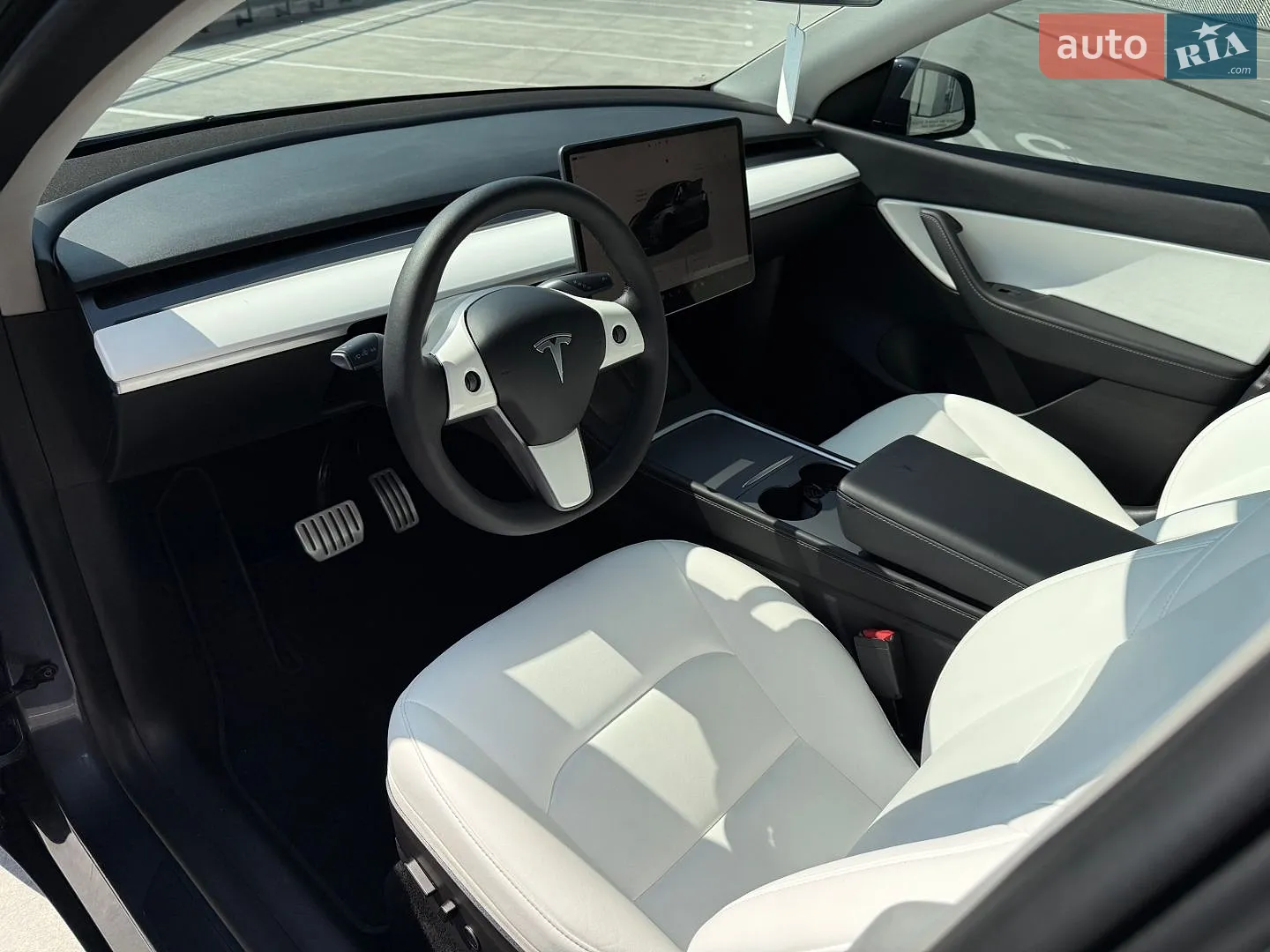 2022 Tesla Model Y - мініатюра 15