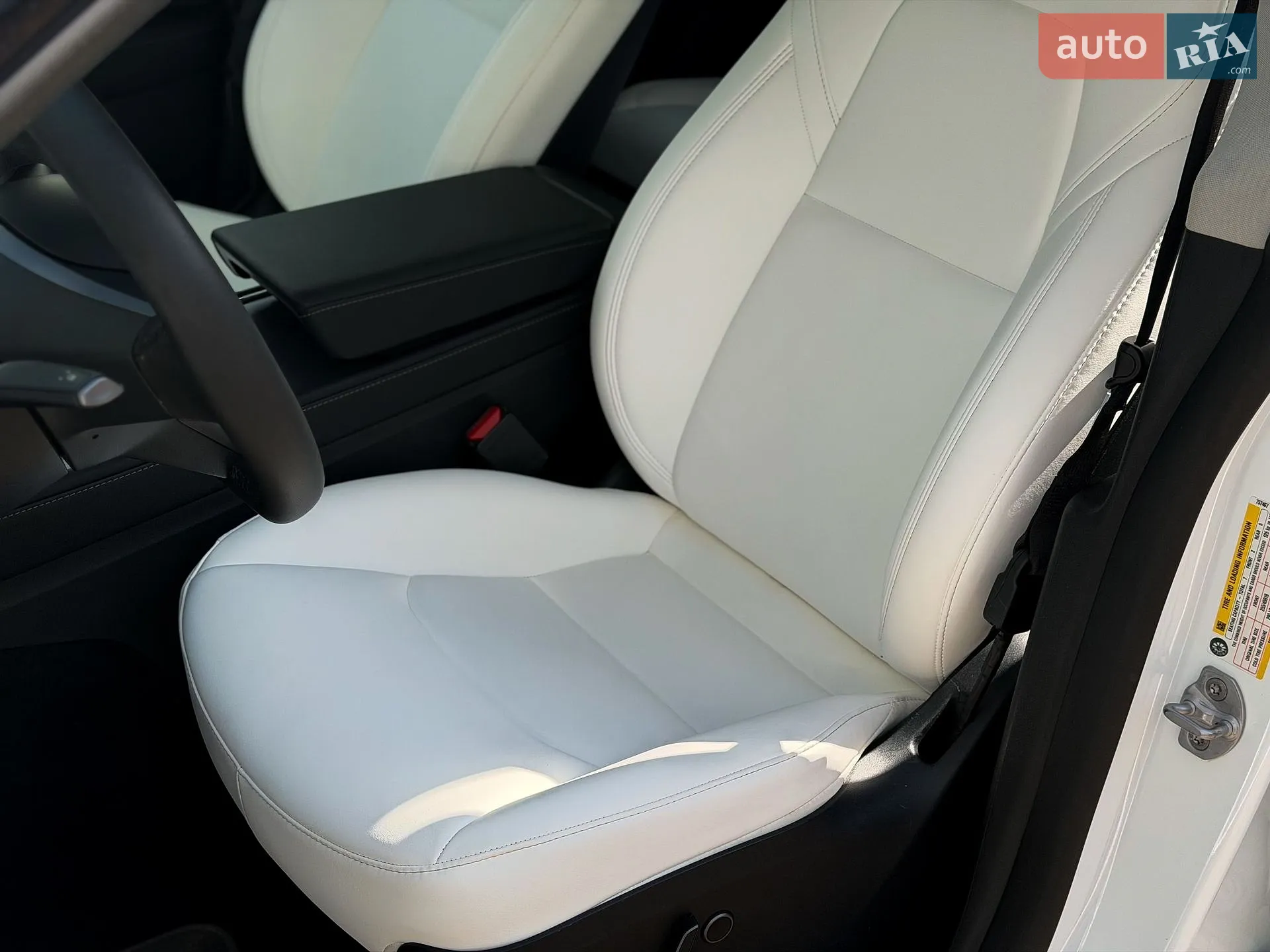 2023 Tesla Model Y - мініатюра 13