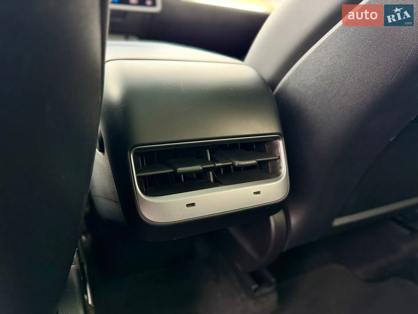 2023 Tesla Model Y - мініатюра 39