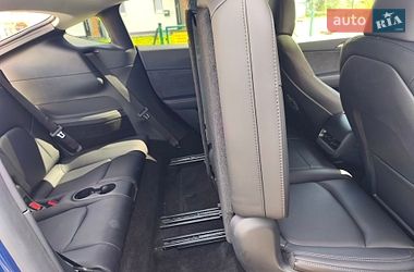 Позашляховик / Кросовер Tesla Model Y 2023 в Кривому Розі