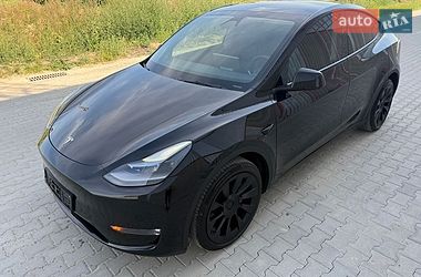 Внедорожник / Кроссовер Tesla Model Y 2024 в Львове