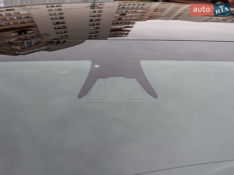 Позашляховик / Кросовер Tesla Model Y 2024 в Львові