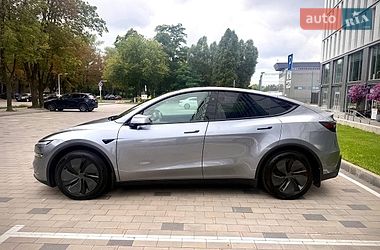 Позашляховик / Кросовер Tesla Model Y 2025 в Дніпрі