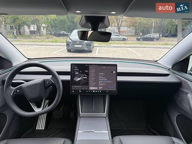 Позашляховик / Кросовер Tesla Model Y 2025 в Дніпрі