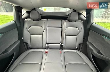 Позашляховик / Кросовер Tesla Model Y 2025 в Дніпрі