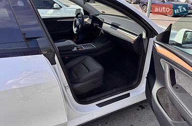 Позашляховик / Кросовер Tesla Model Y 2023 в Дніпрі