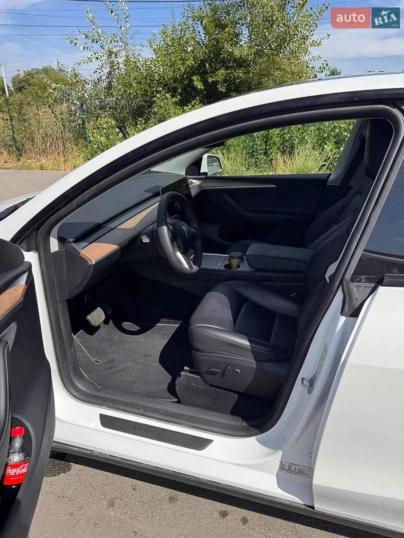 2023 Tesla Model Y - мініатюра 13