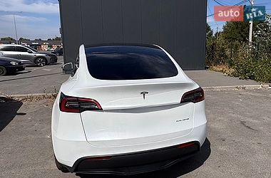 Позашляховик / Кросовер Tesla Model Y 2023 в Дніпрі