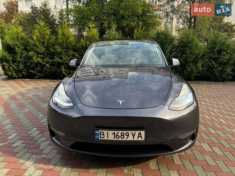 Внедорожник / Кроссовер Tesla Model Y 2021 в Кременчуге