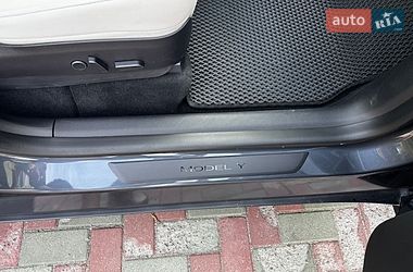 Внедорожник / Кроссовер Tesla Model Y 2021 в Кременчуге