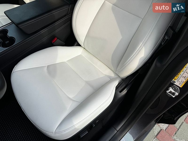 Внедорожник / Кроссовер Tesla Model Y 2021 в Кременчуге