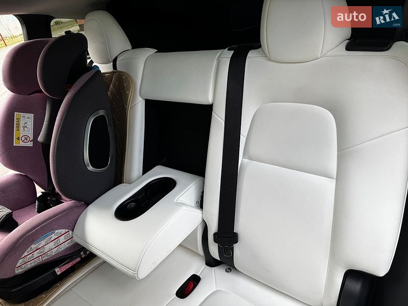 Внедорожник / Кроссовер Tesla Model Y 2021 в Кременчуге