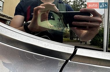 Внедорожник / Кроссовер Tesla Model Y 2021 в Кременчуге